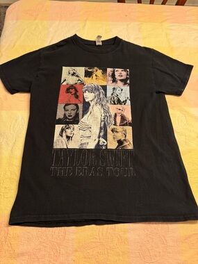 Gildan Black Heavy Cotton T‑Shirt with Tag